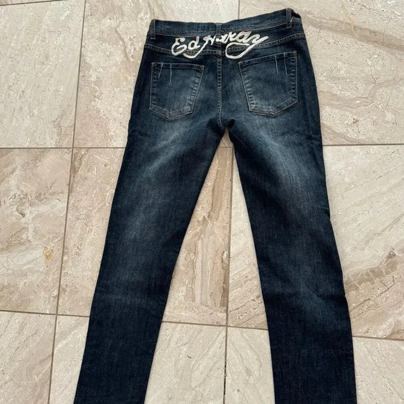 Ed Hardy 31x30 jeans with Skull - Picture 2 of 3